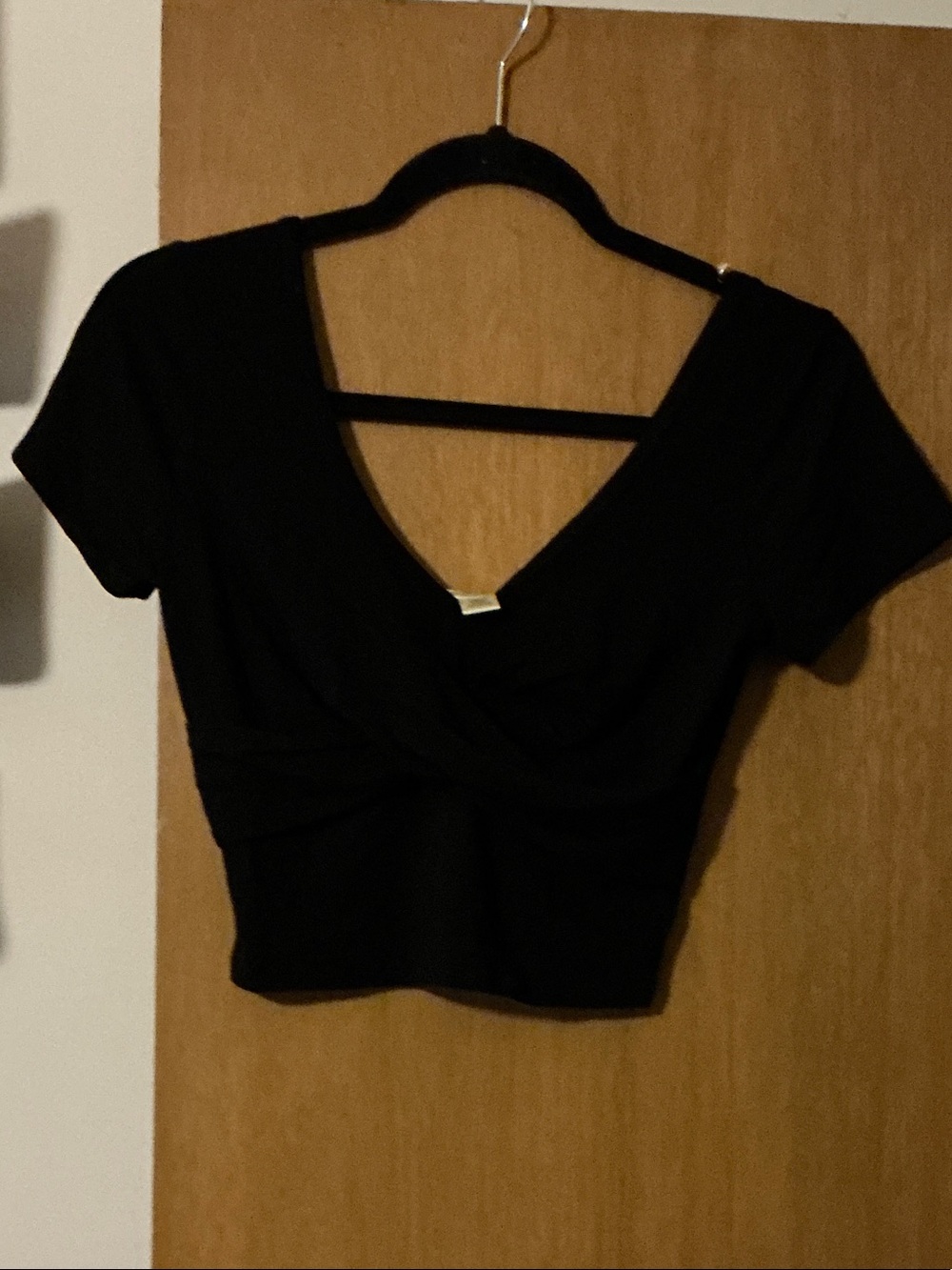 Bozzolo Black Cropped V-Neck Twist-Front Top